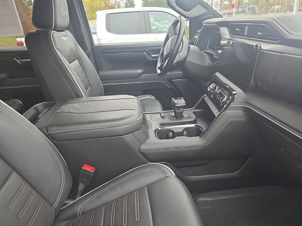 Used 2024 GMC Sierra 1500 AT4X w/ AT4X AEV Edition AWD/4WD image 7