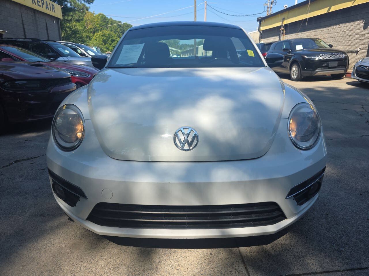 Used 2014 Volkswagen Beetle R-Line FWD image 3