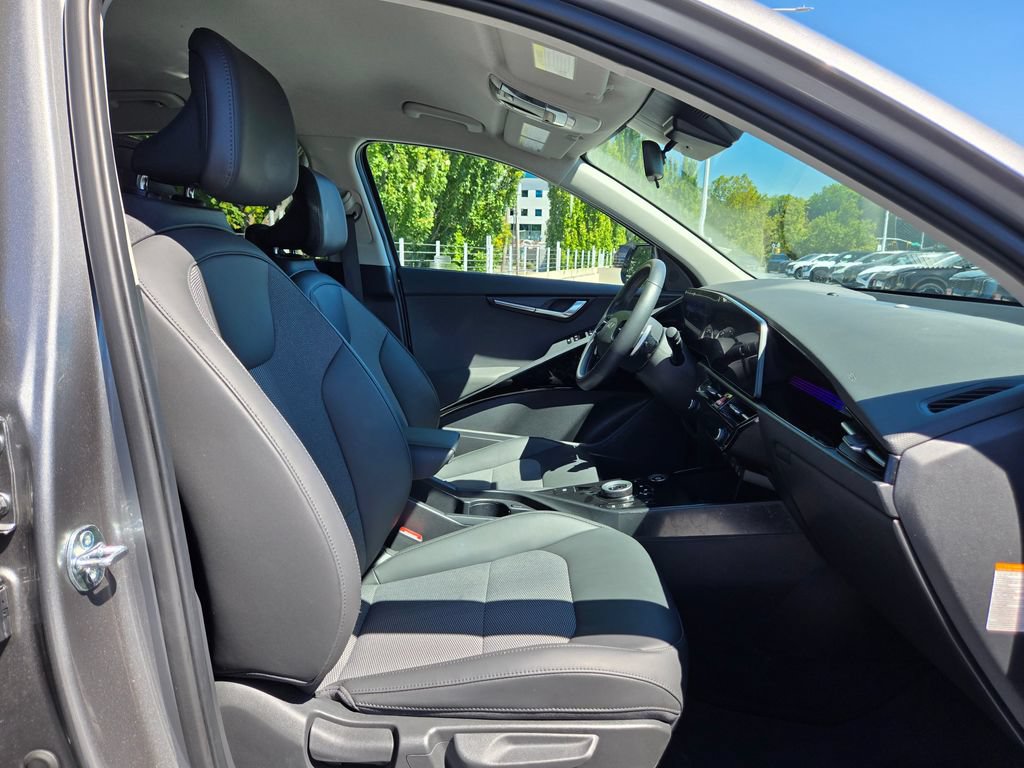 Used 2024 Kia Niro Wind w/ Wind Preserve Package FWD image 12