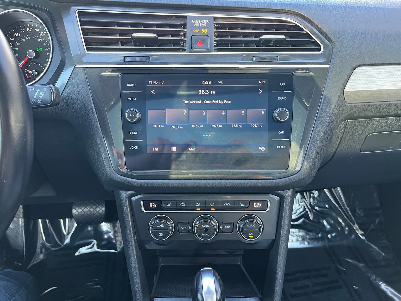 Used 2019 Volkswagen Tiguan SE w/ Panoramic Sunroof Package AWD/4WD image 37