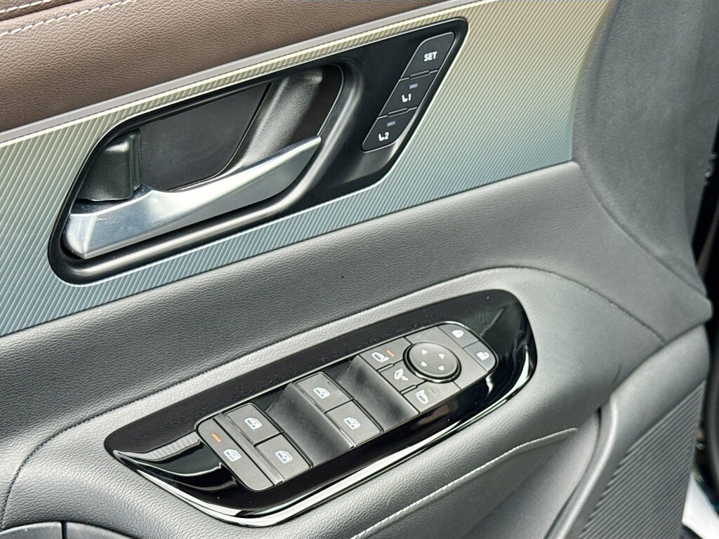 New 2026 Nissan Murano Platinum w/ Cargo Package AWD/4WD image 8