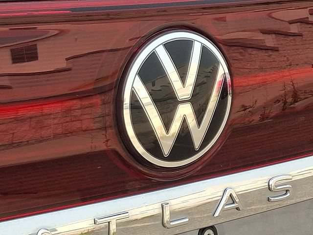 Used 2024 Volkswagen Atlas SEL Premium R-Line AWD/4WD image 28