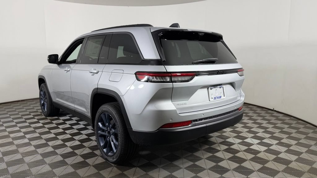 New 2026 Jeep Grand Cherokee Limited AWD/4WD image 5
