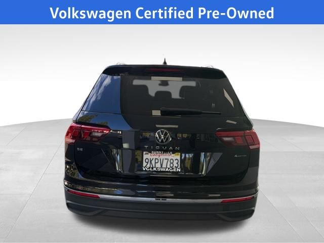 Certified 2024 Volkswagen Tiguan SE image 5