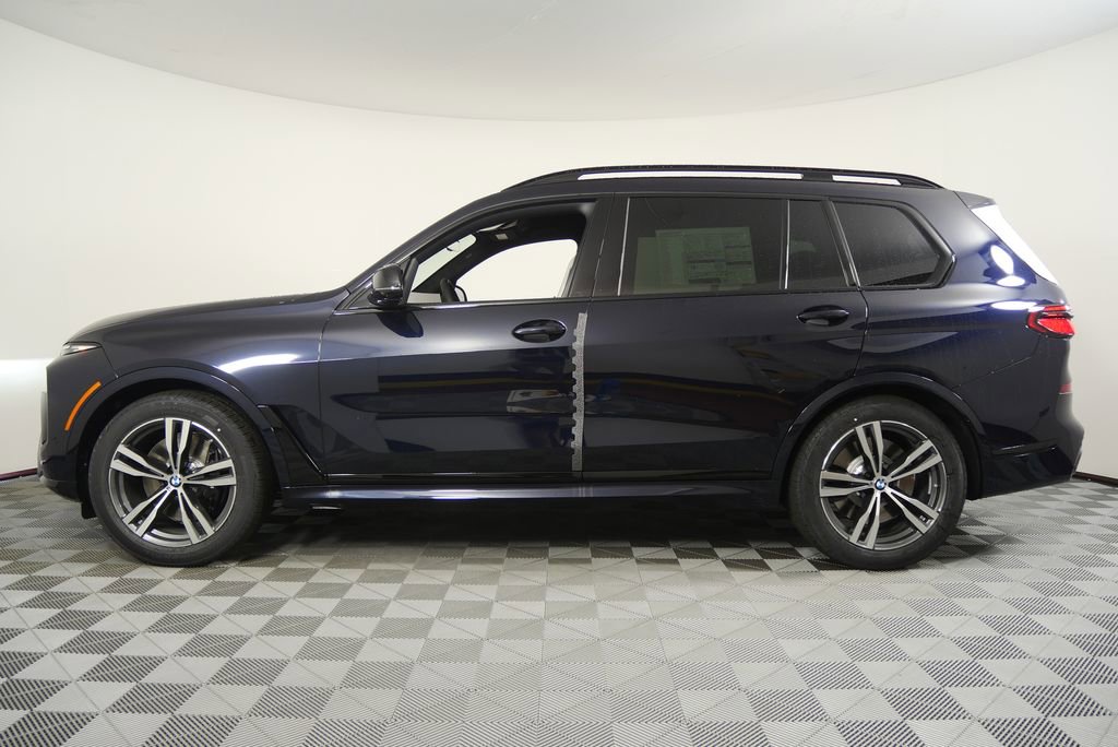 Used 2026 BMW X7 M60i image 6