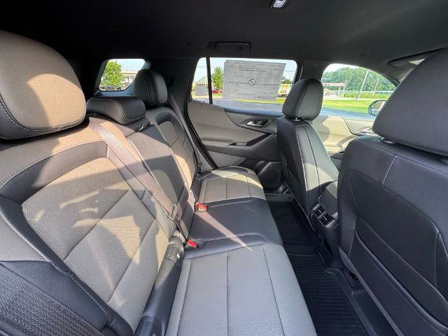 New 2026 Chevrolet Equinox LT w/ Convenience Package II image 29