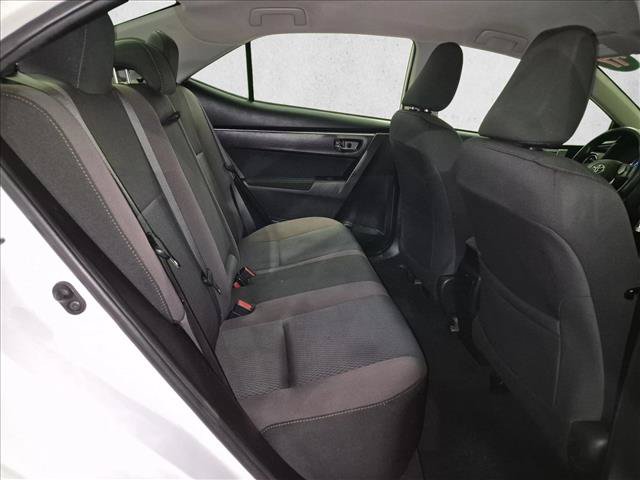 Used 2017 Toyota Corolla LE FWD image 19