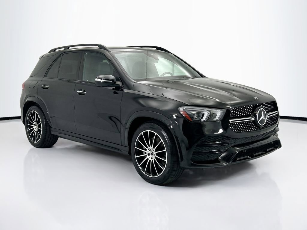 Used 2021 Mercedes-Benz GLE 450 4MATIC image 3
