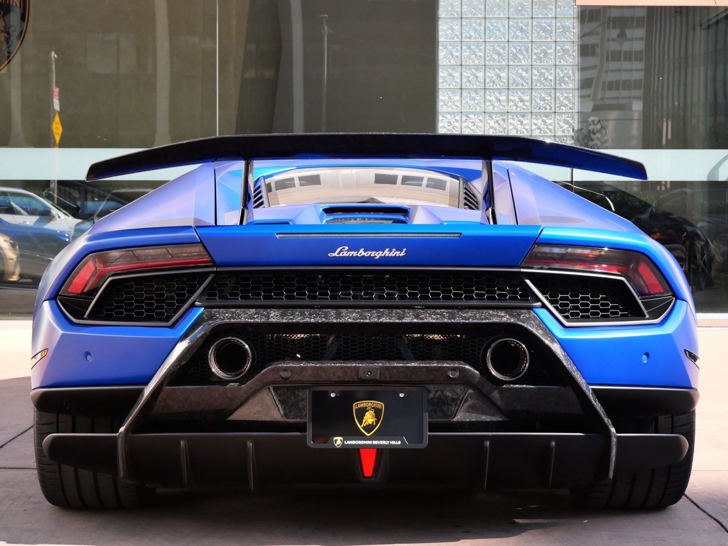 Used 2018 Lamborghini Huracan Performante image 4