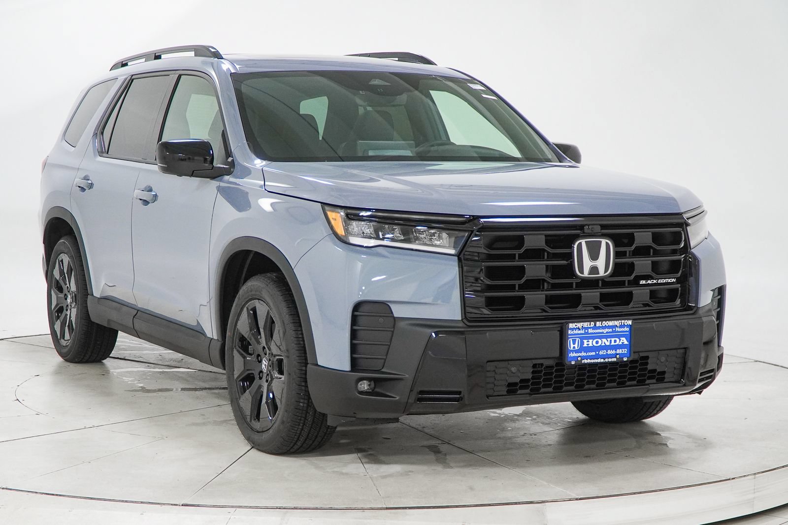 New 2026 Honda Pilot Black Edition image 16