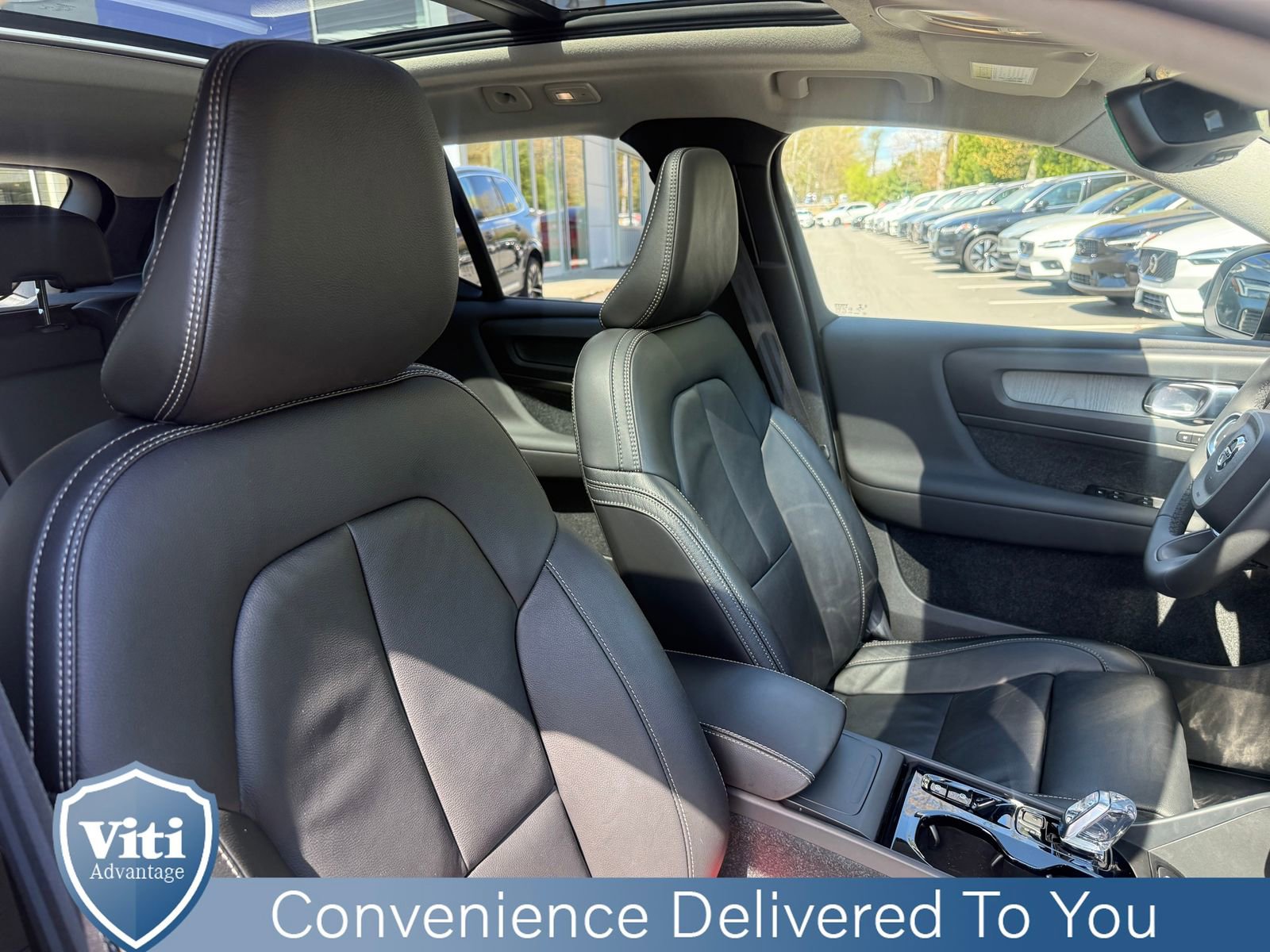 Certified 2023 Volvo XC40 B5 Plus w/ Climate Package AWD/4WD image 31