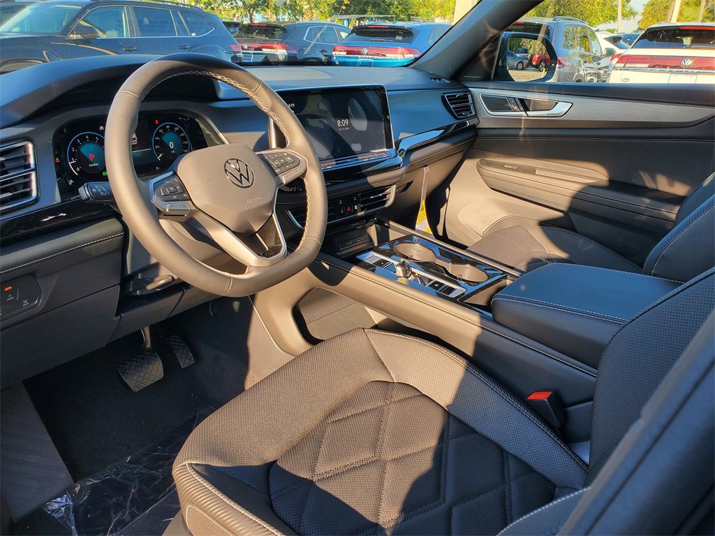 New 2026 Volkswagen Atlas Cross Sport SE image 7