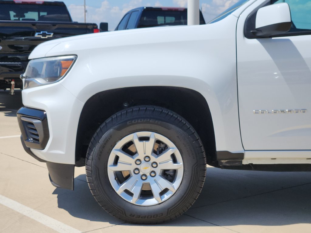 Used 2022 Chevrolet Colorado LT w/ Fleet Safety Package RWD image 8