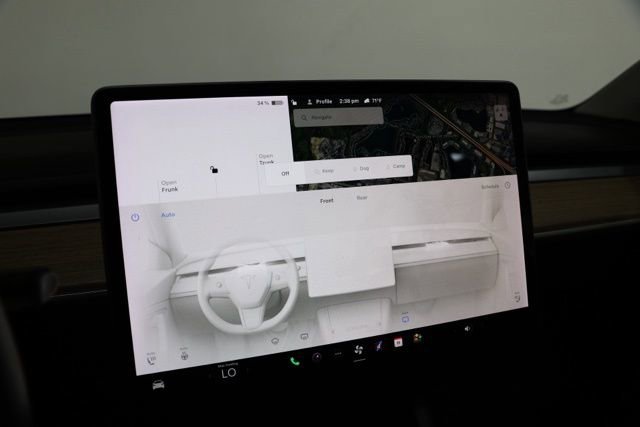 Used 2021 Tesla Model Y Long Range image 21