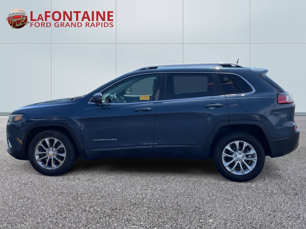 Used 2019 Jeep Cherokee Latitude w/ Popular Appearance Group FWD image 4