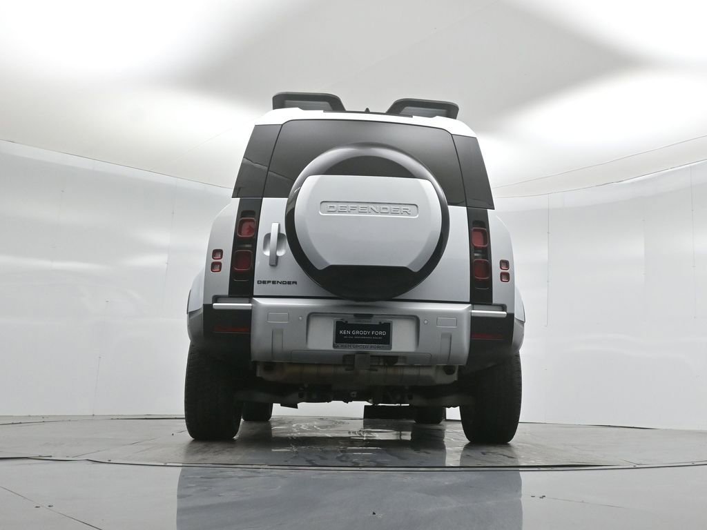Used 2024 Land Rover Defender 110 S image 49
