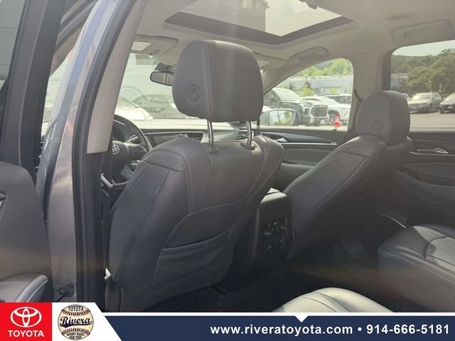 Used 2018 Buick Enclave Premium w/ Experience Buick Package AWD/4WD image 16