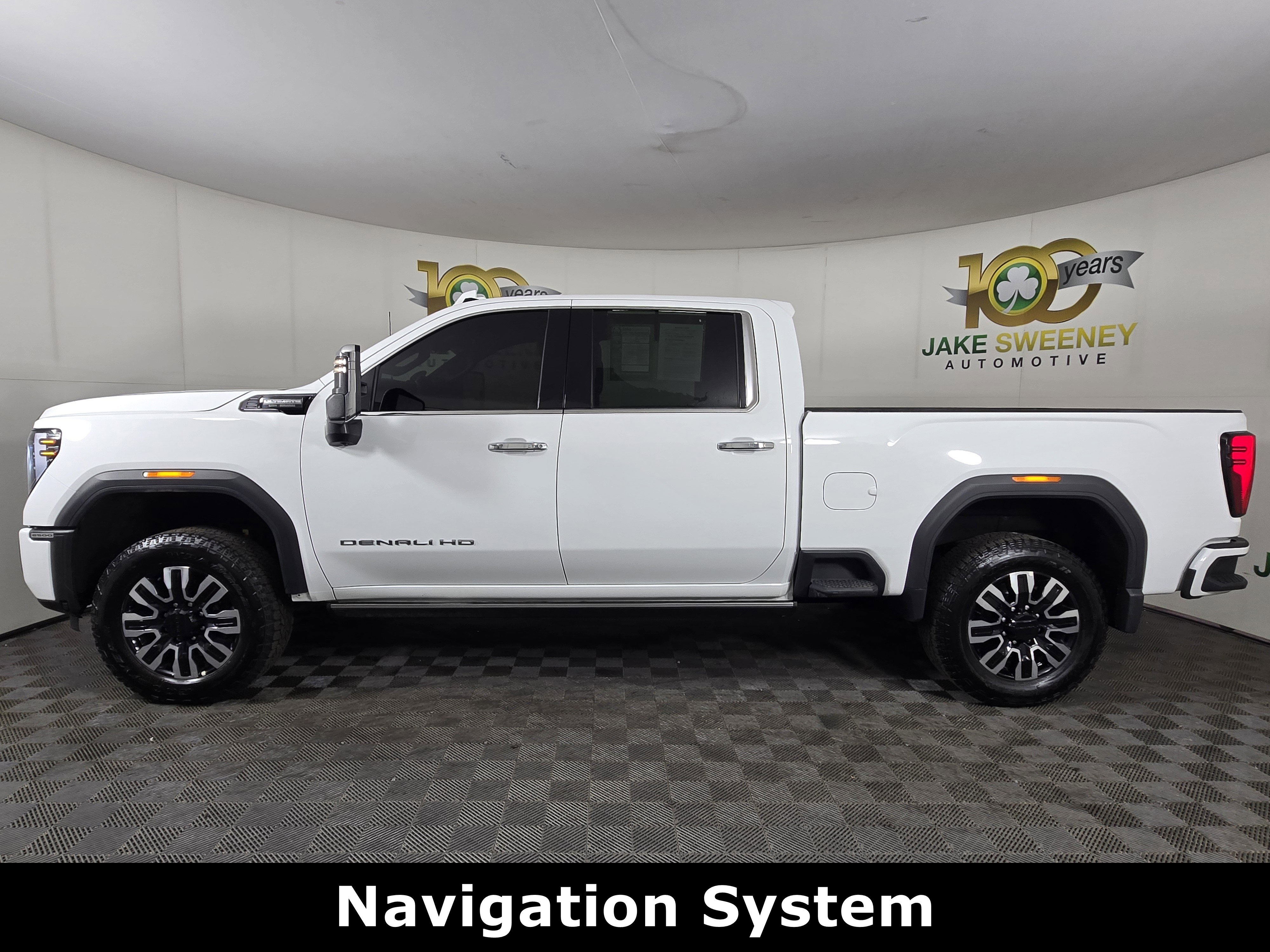 Used 2024 GMC Sierra 2500 Denali Ultimate image 6