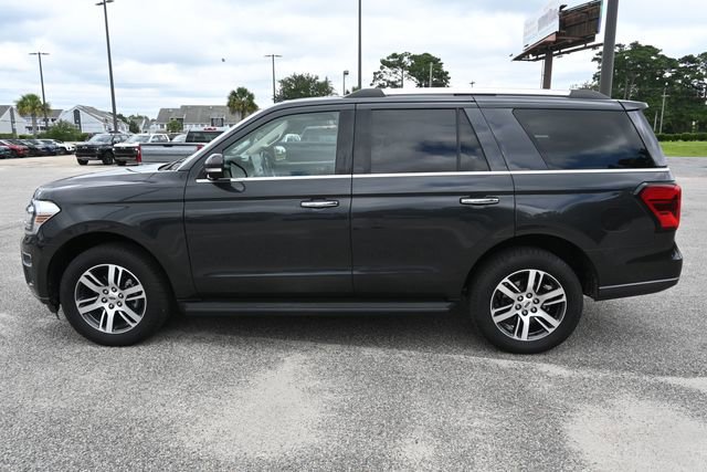 Used 2024 Ford Expedition Limited image 2