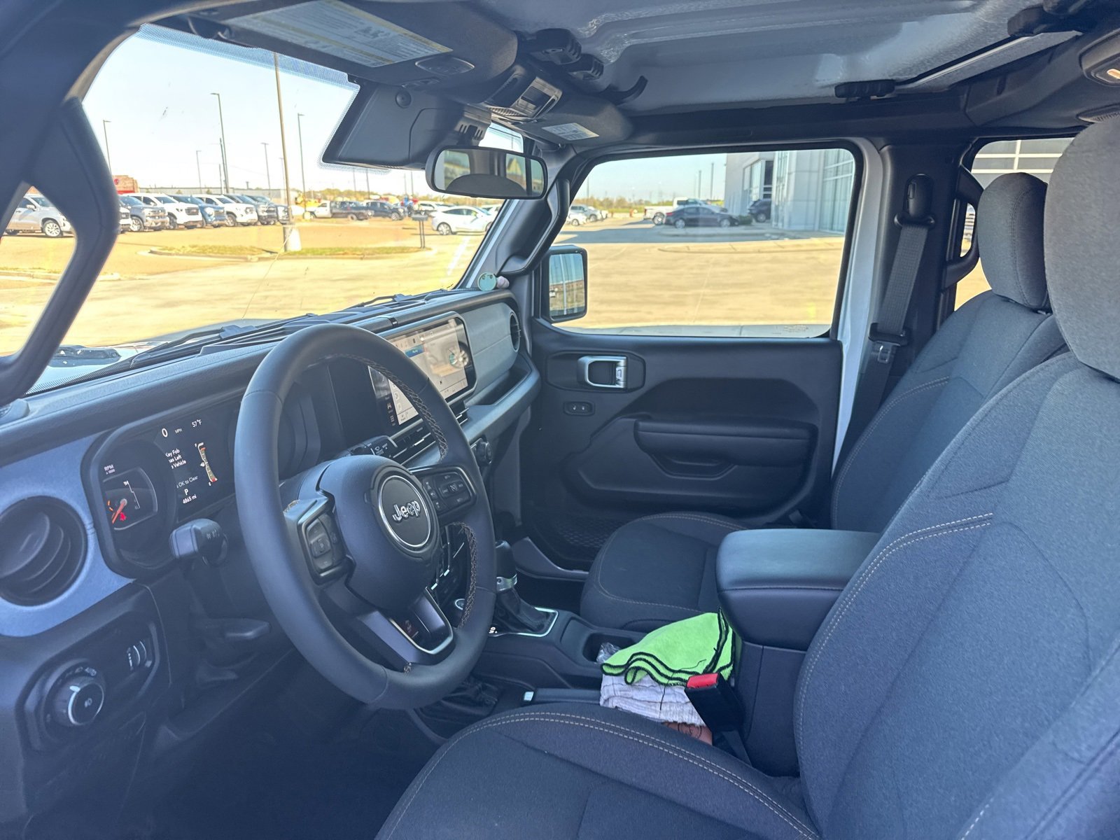 Used 2024 Jeep Wrangler Willys image 16