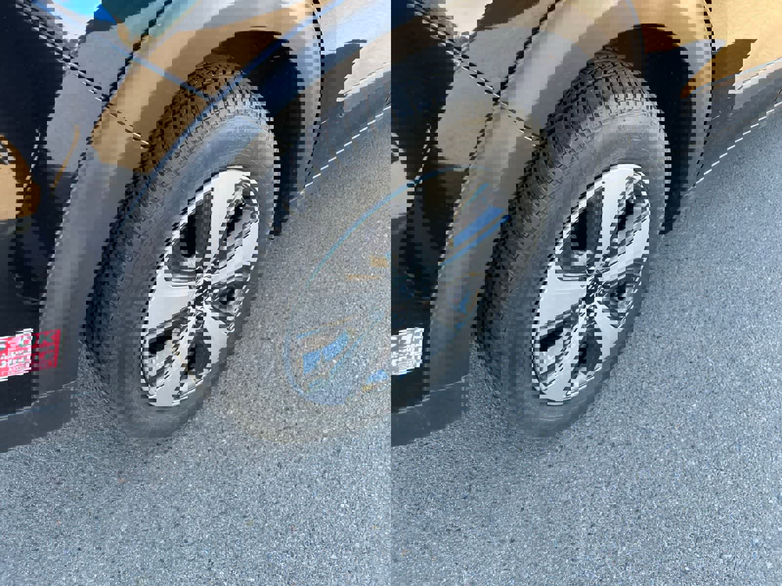 Used 2018 Kia Niro LX image 21