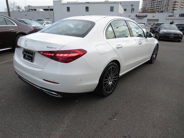 Used 2024 Mercedes-Benz C 300 4MATIC Sedan image 4