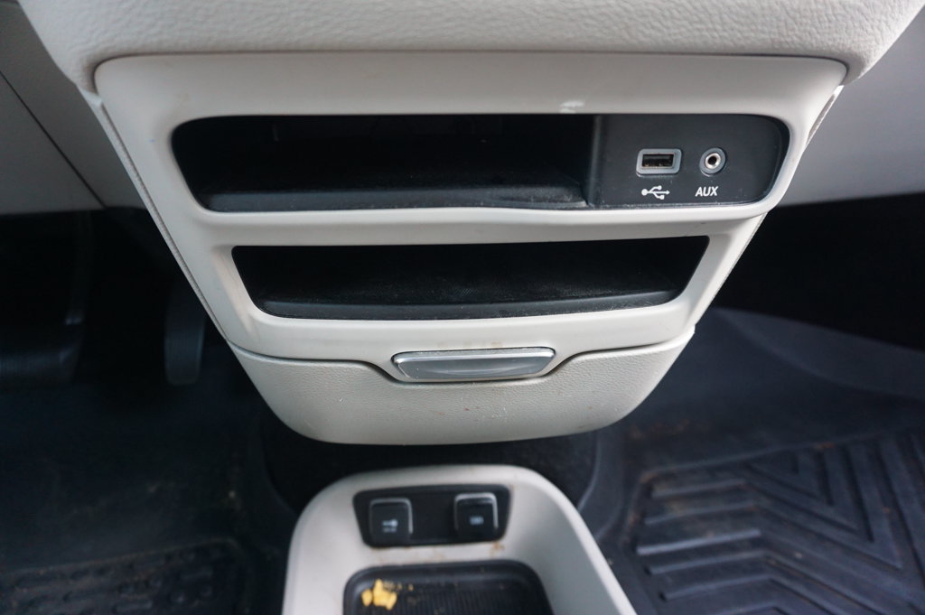 Used 2020 Chrysler Pacifica Limited FWD image 15