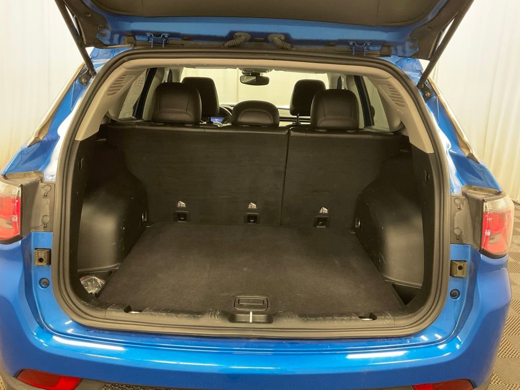 Used 2022 Jeep Compass Latitude image 13