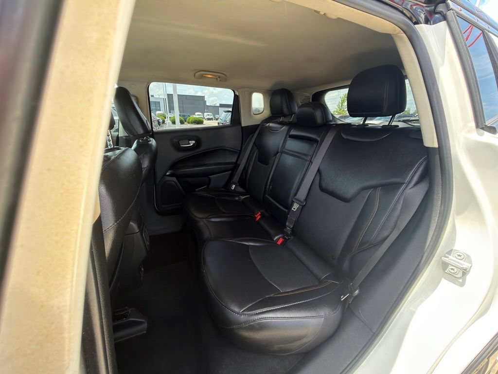 Used 2019 Jeep Compass Limited AWD/4WD image 25