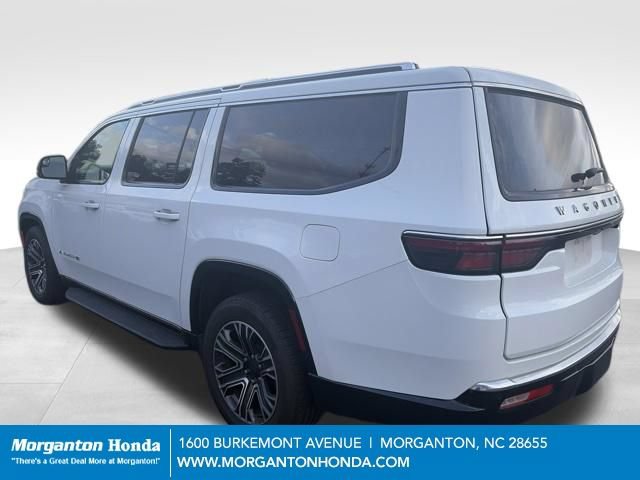 Used 2024 Jeep Wagoneer L Series II w/ Flexible Seating Group AWD/4WD image 6