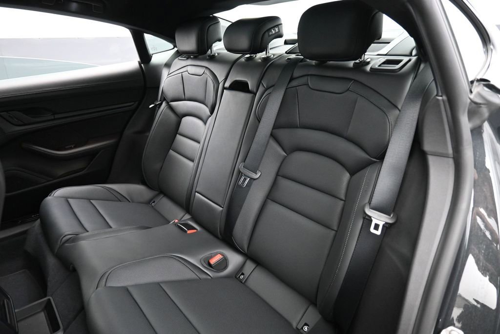 New 2026 Porsche Taycan AWD/4WD image 24