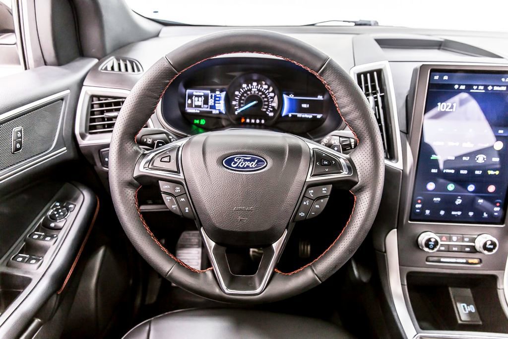 Used 2022 Ford Edge ST-Line w/ Class II Trailer Tow Package AWD/4WD image 22