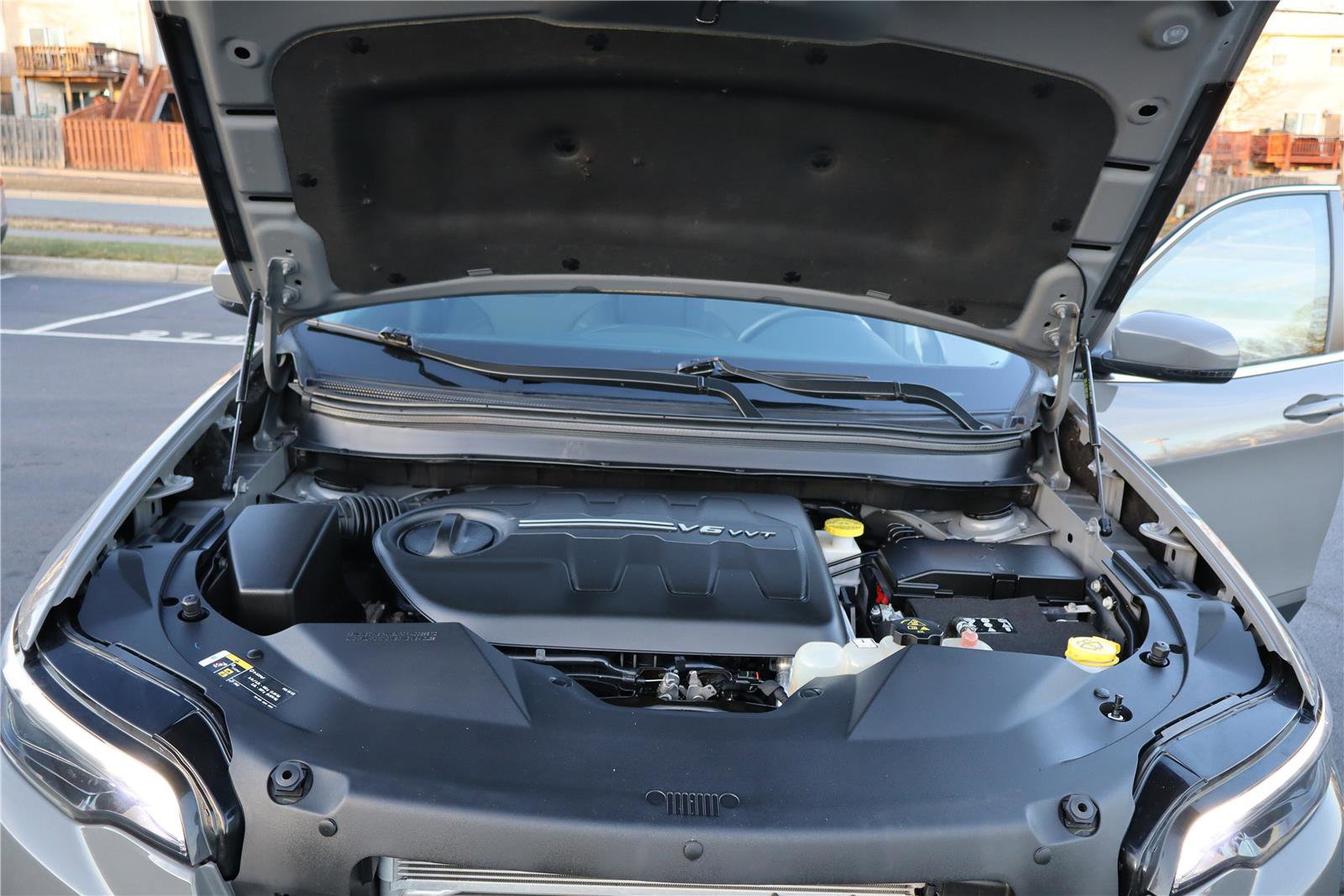 Used 2021 Jeep Cherokee Latitude Lux w/ Sun & Sound Group image 10