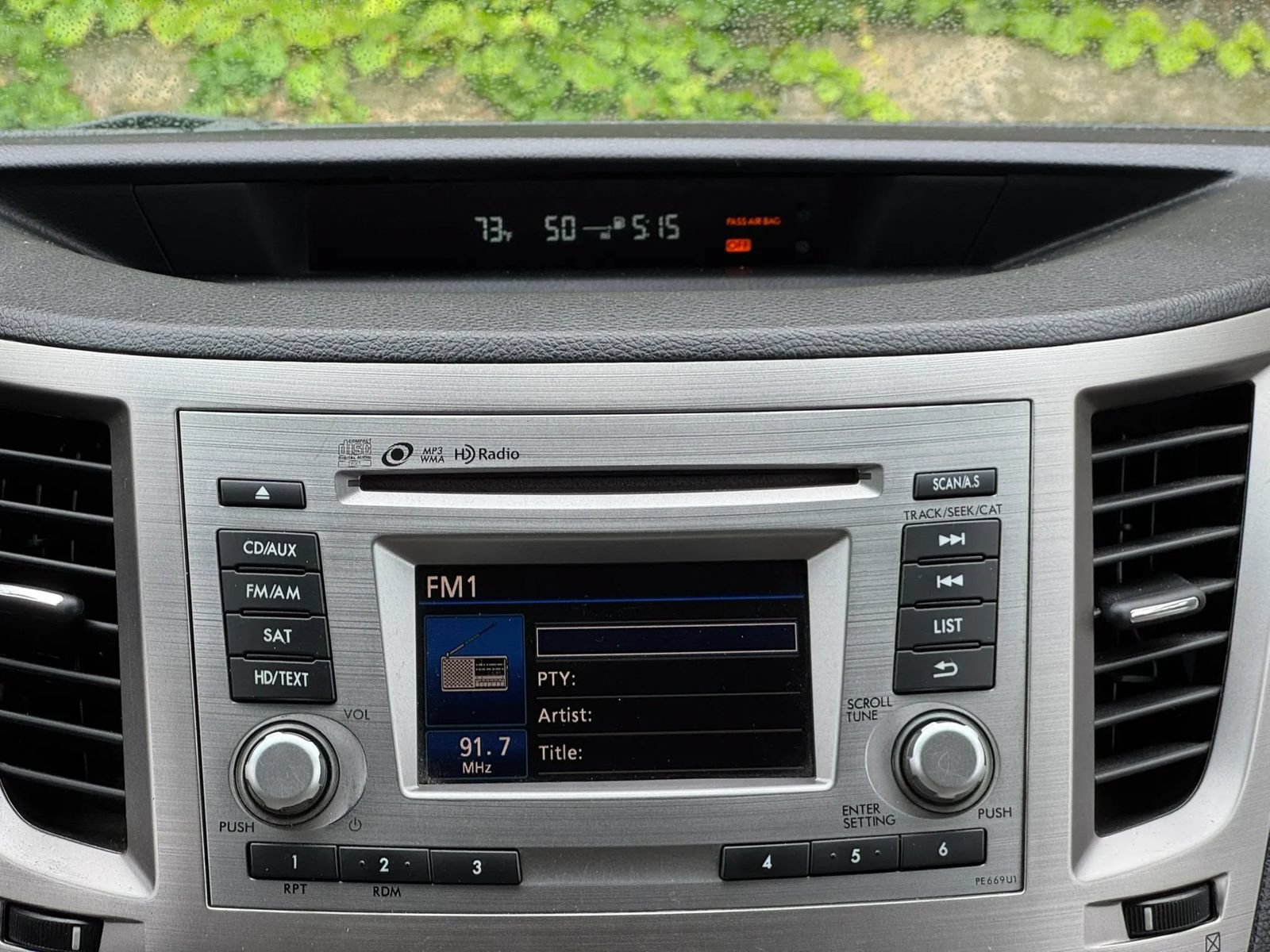 Used 2014 Subaru Outback 2.5i Premium AWD/4WD image 25