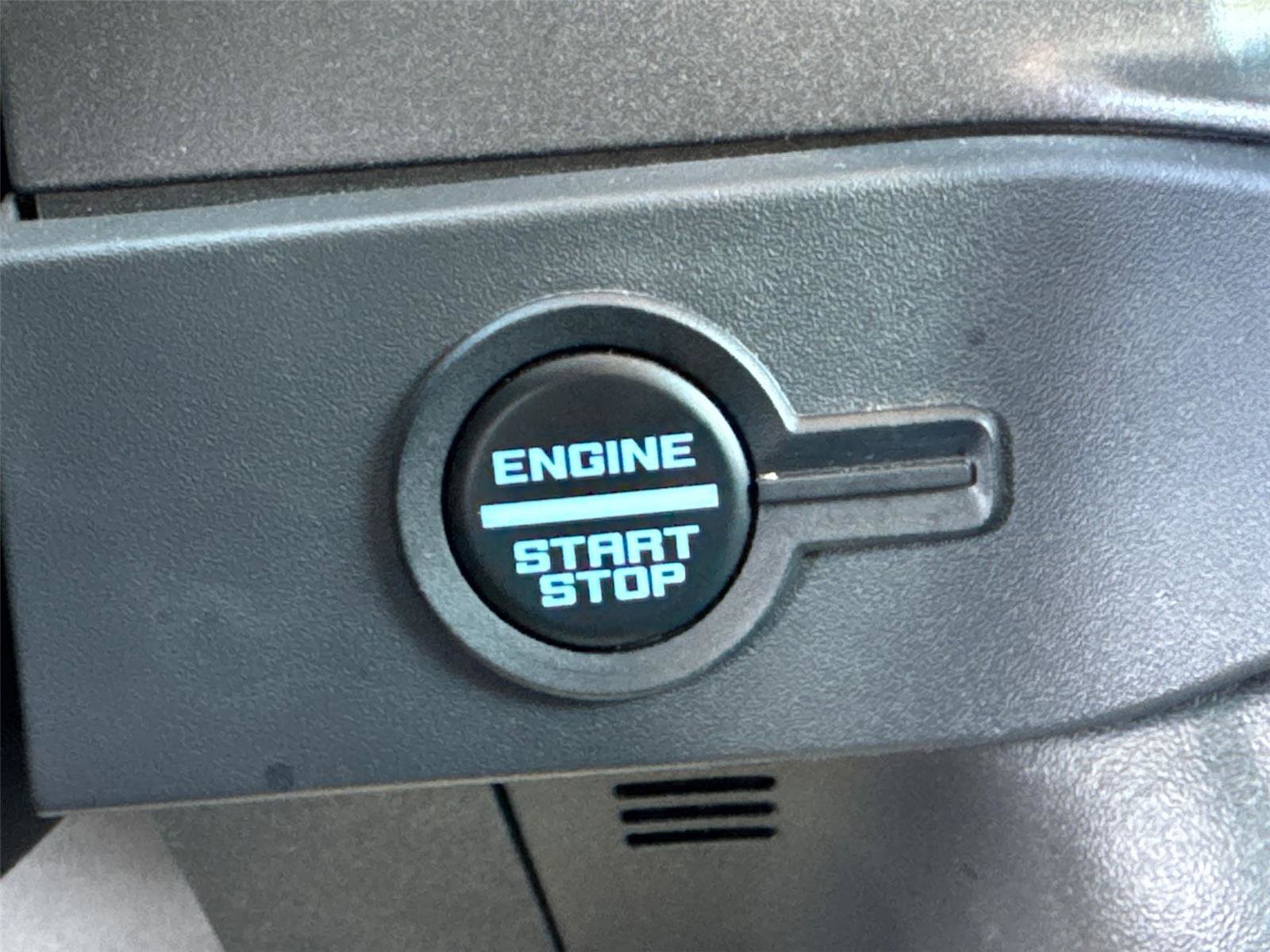 Used 2025 Ford Bronco Badlands AWD/4WD image 31