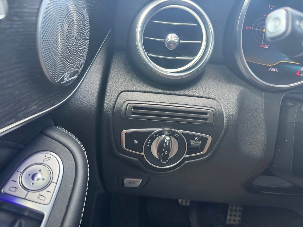 Used 2020 Mercedes-Benz GLC 63 AMG 4MATIC image 36