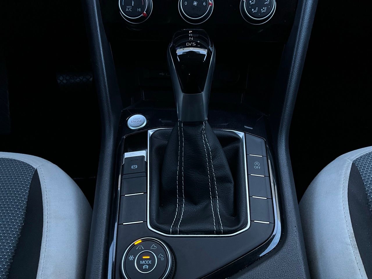 Used 2025 Volkswagen Taos S image 22