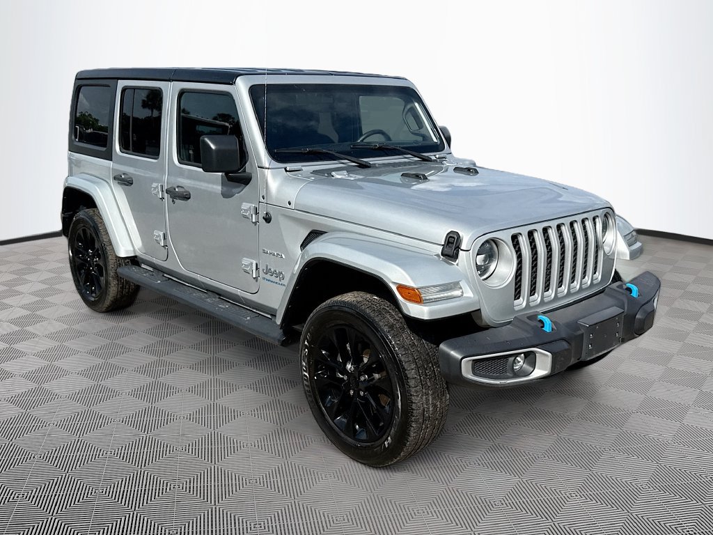 Certified 2023 Jeep Wrangler Unlimited Sahara AWD/4WD image 4