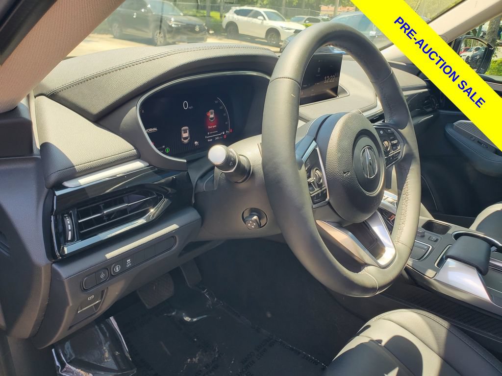 Used 2024 Acura MDX SH-AWD image 16