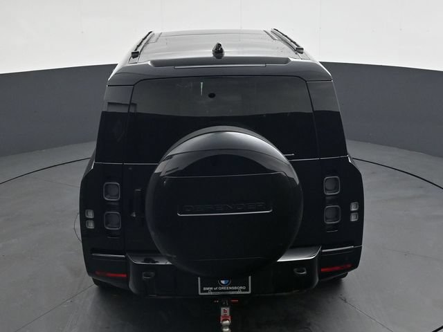 Used 2024 Land Rover Defender 130 X AWD/4WD image 26