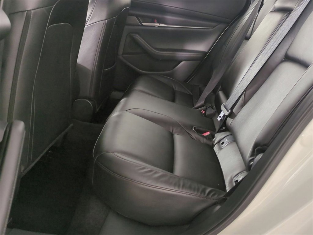 Used 2020 MAZDA MAZDA3 Hatchback image 18