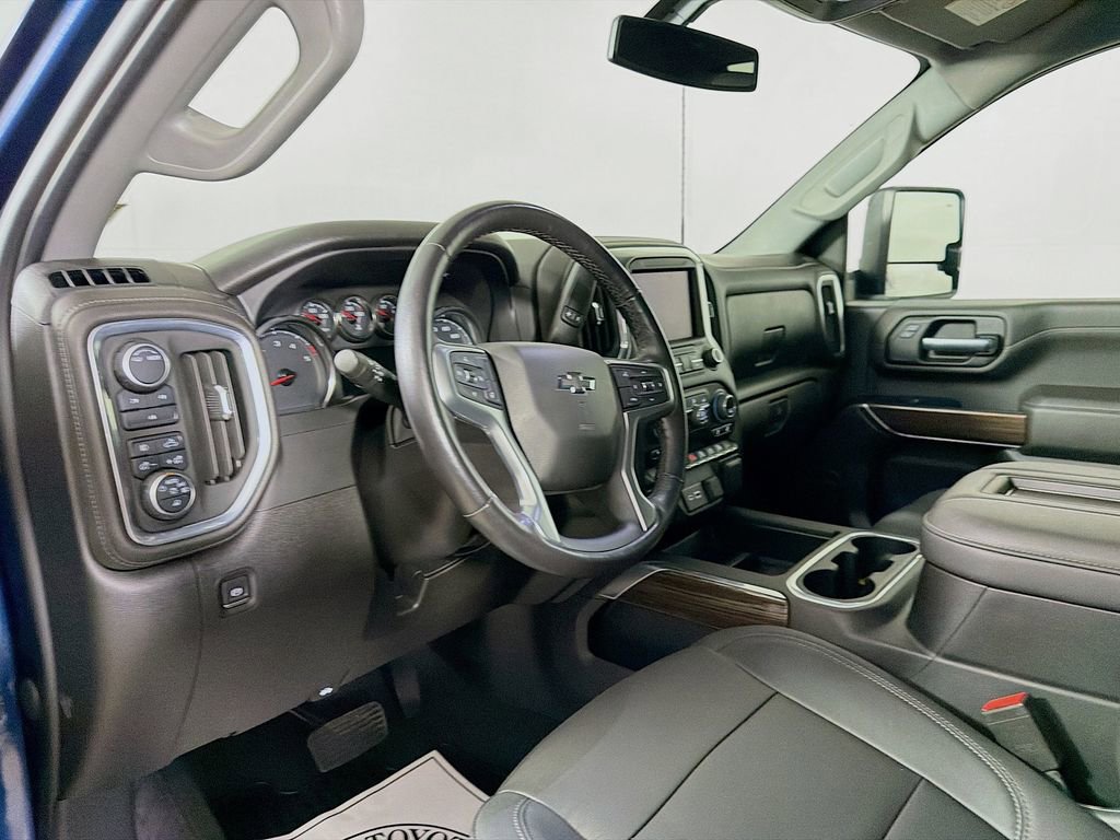 Used 2022 Chevrolet Silverado 2500 LT w/ Z71 Sport Edition AWD/4WD image 10
