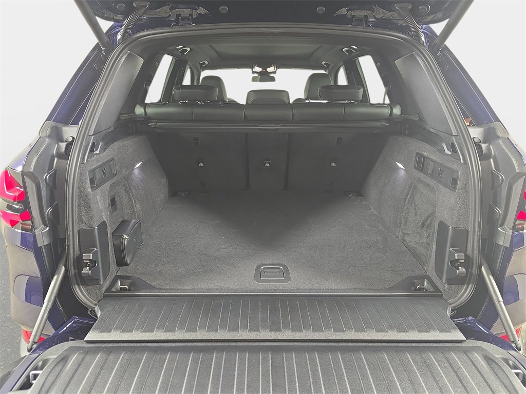New 2026 BMW X5 xDrive40i w/ Premium Package image 12