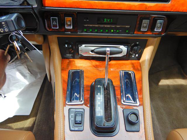 Used 1990 Jaguar XJS V12 Convertible image 19