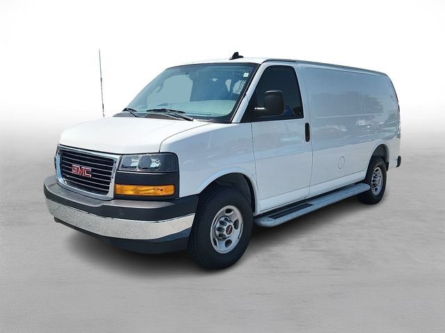 Used 2025 GMC Savana 2500 w/ Driver Convenience Package RWD image 3