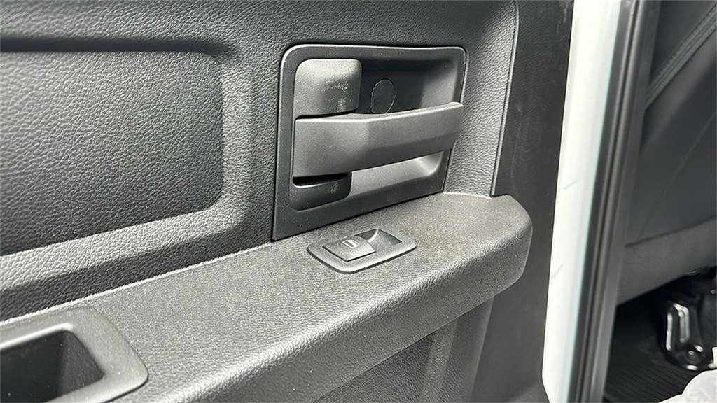 New 2023 RAM 3500 Tradesman w/ Chrome Appearance Group image 14