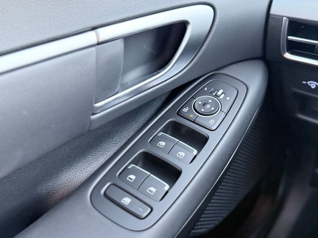 New 2026 Hyundai Sonata SEL FWD image 10