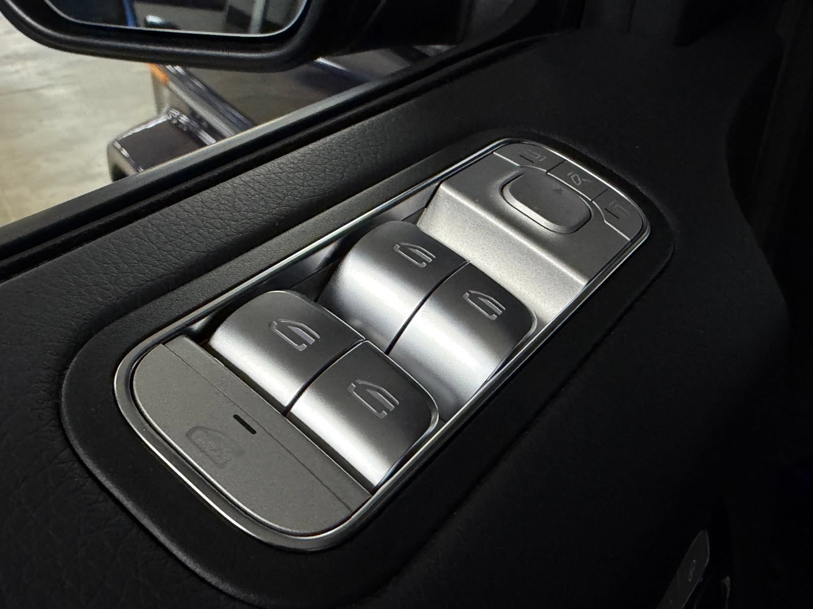 New 2026 Mercedes-Benz G 580 w/ EQ Technology image 16