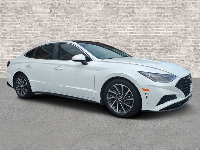 Used 2022 Hyundai Sonata Limited FWD image 1