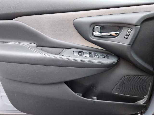Used 2023 Nissan Murano SL w/ SL Moonroof Package FWD image 29